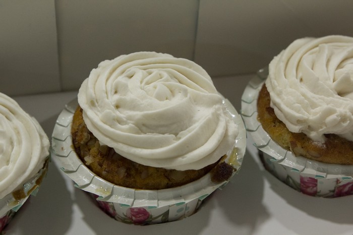 Uncoded Steps Shenkar Jewelry shoes design_cup cakes