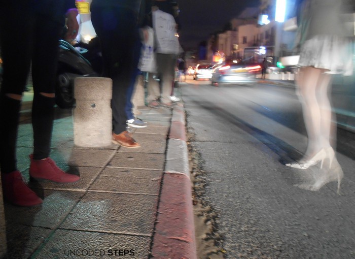 uncoded_steps_syria_refugees_demonstration_tel-aviv_shoe_blog_shelley_lewis_3