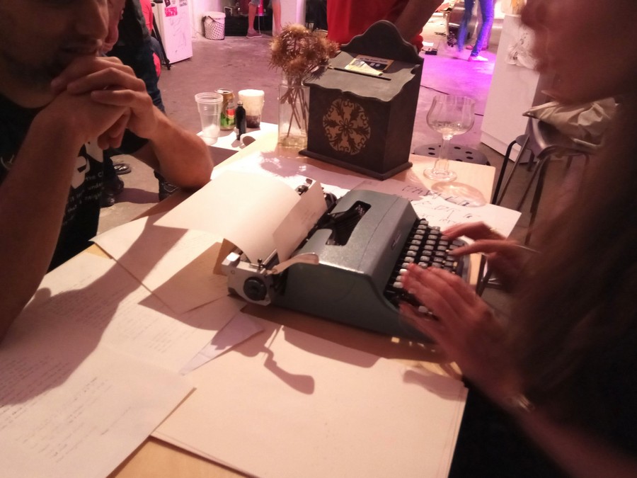 Indie Gallery Atlas Group 110 קבוצת אטלס גלריית אינדי Fashion Art Visionaries_ חדשנות אמנות UncodedSteps_shoe blog _3